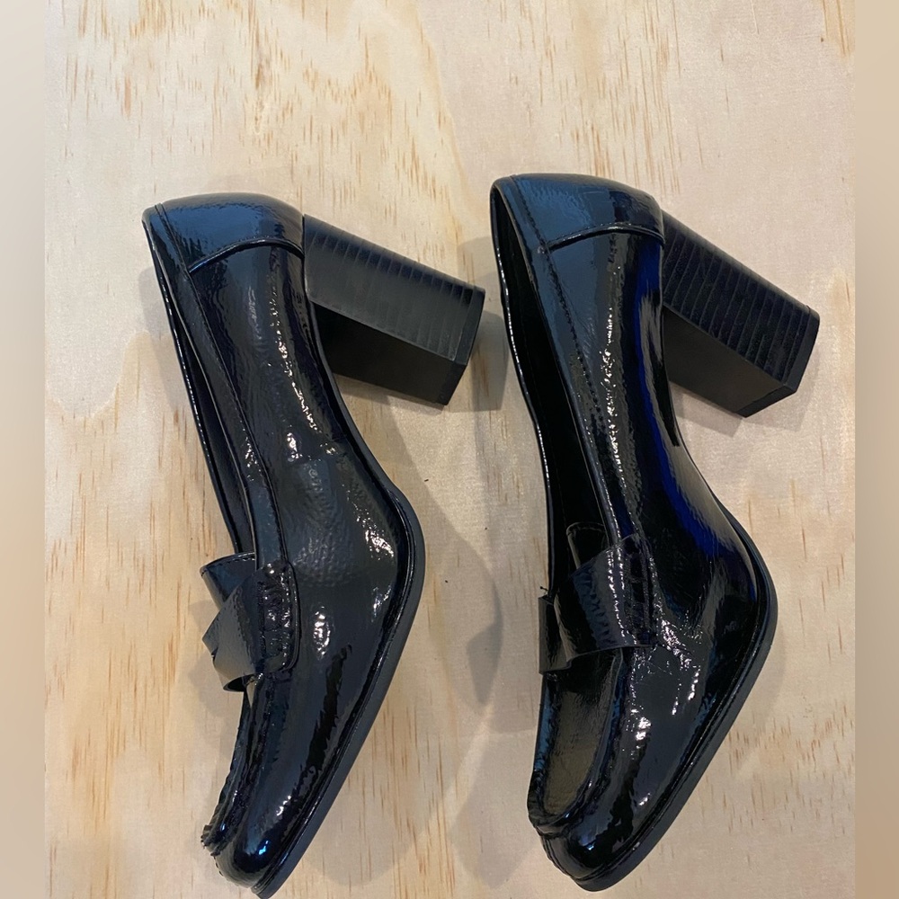 Jones New York Black Patent Block Heel Loafers